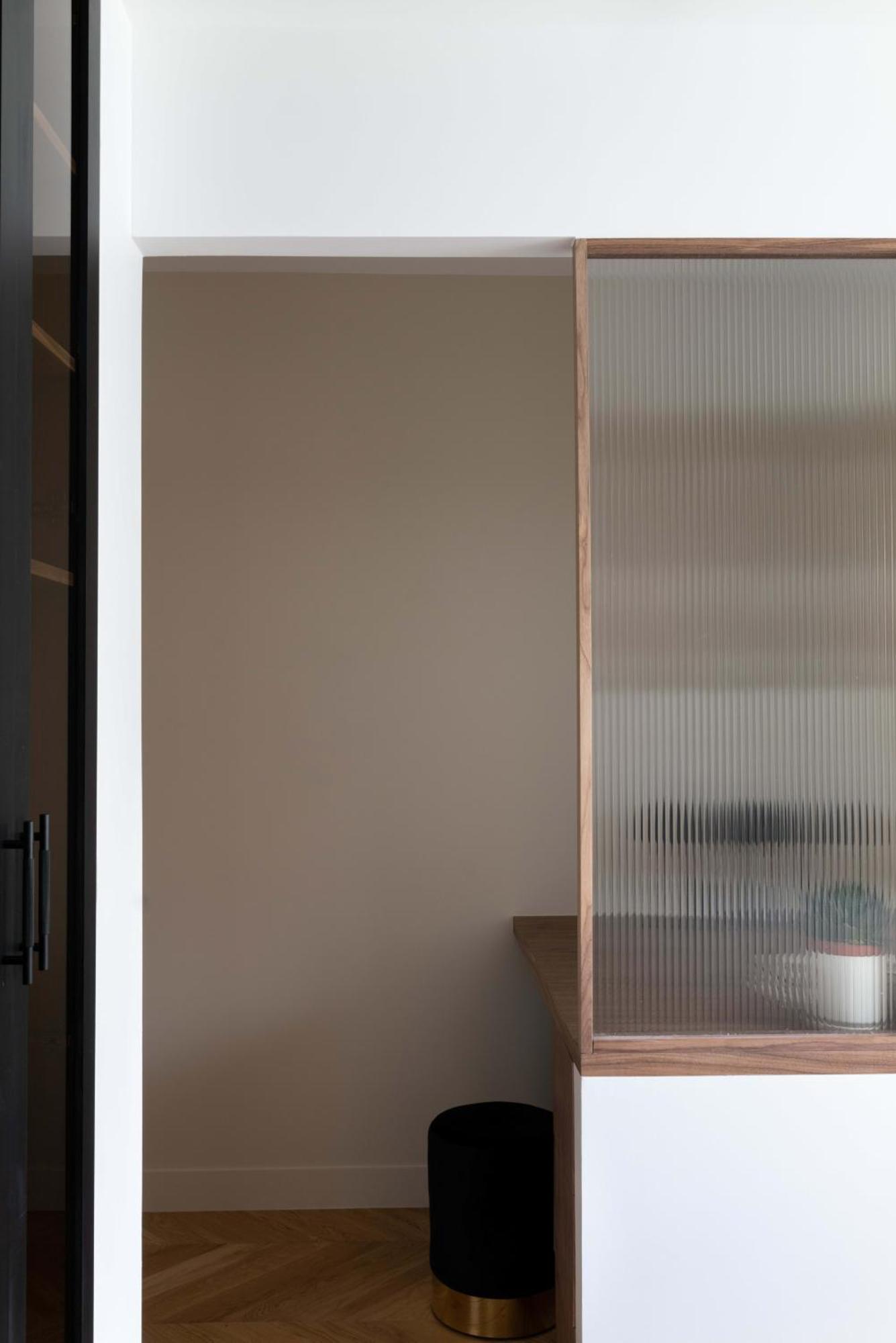 Apartment The Place To Be - 3br With Airco Paris