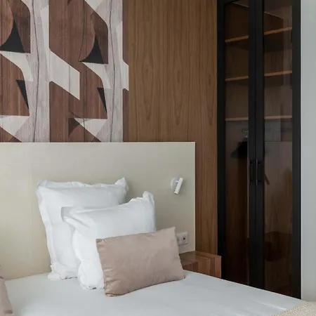 The Place To Be - 3br With Airco Apartment *