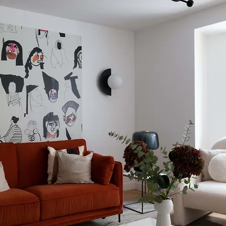 Apartment The Place To Be - 3br With Airco Paris